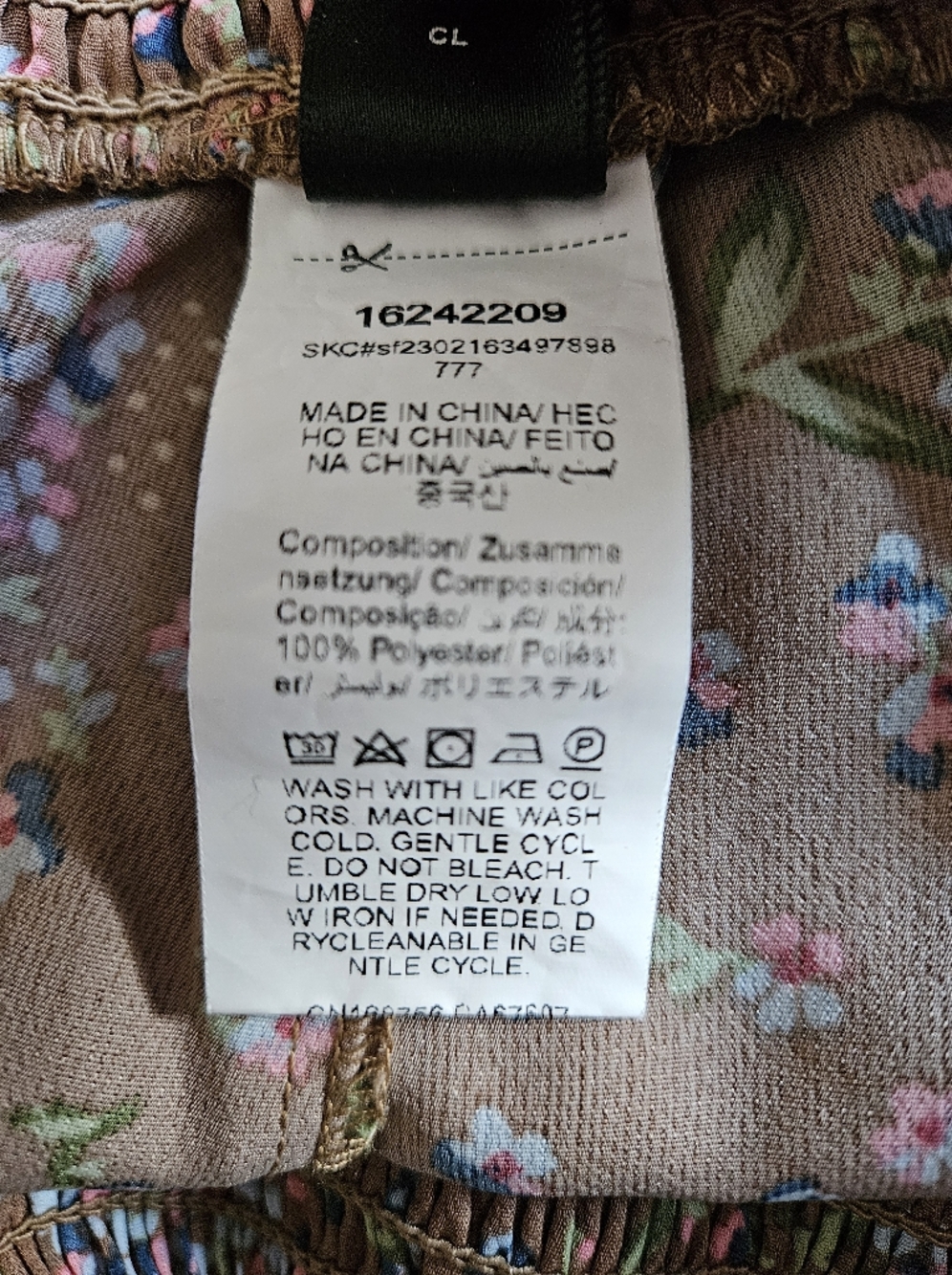 Emery Rose 2XL Shorts, Wide Leg, Floral - Picture 3 of 7